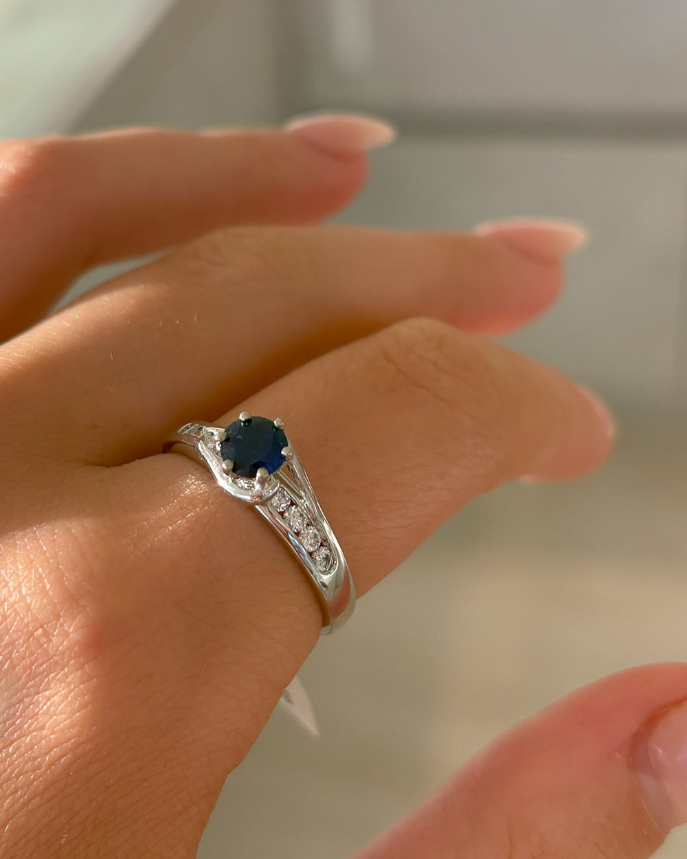 Crossover Sapphire & Diamond Ring