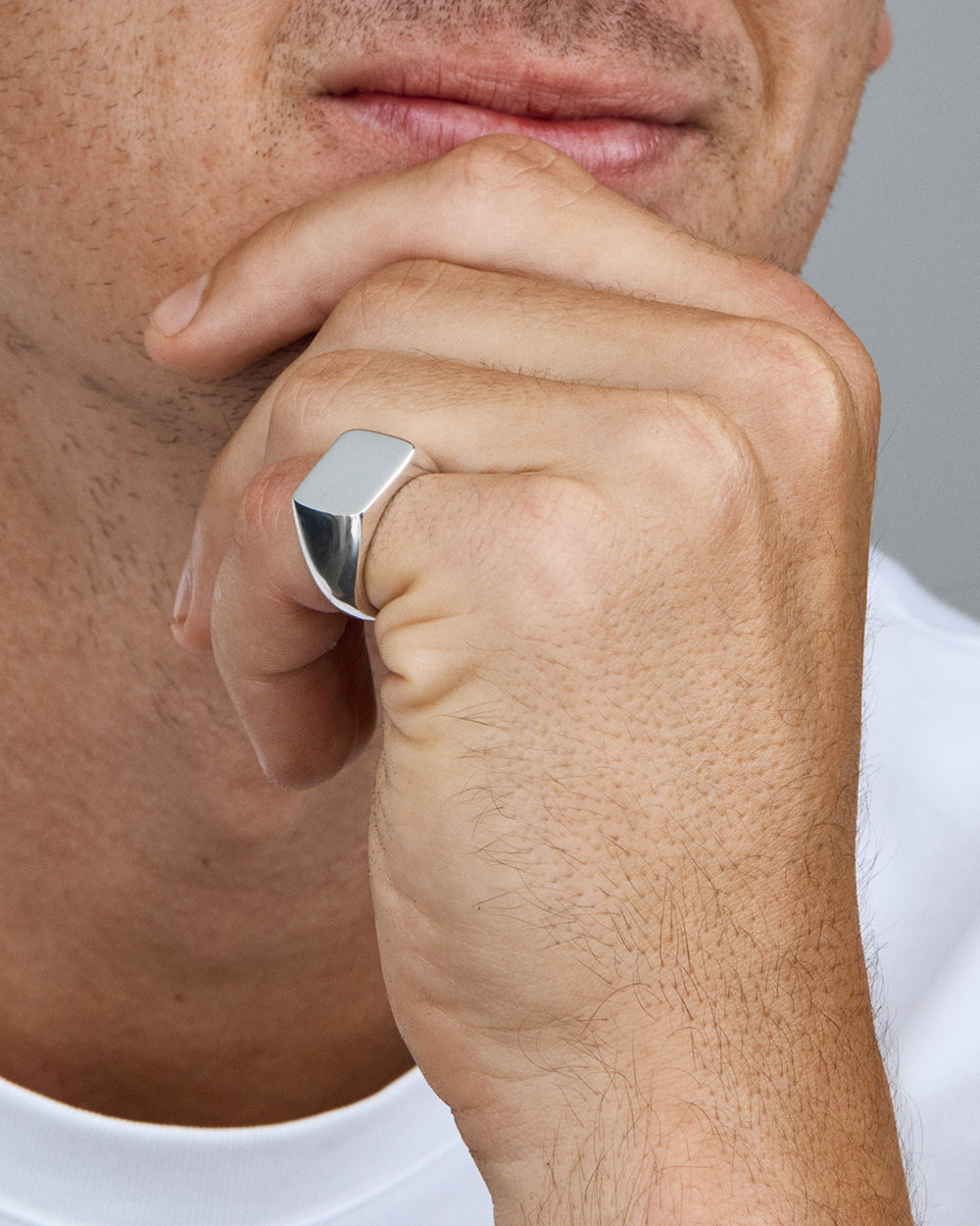 Bolt Signet Ring