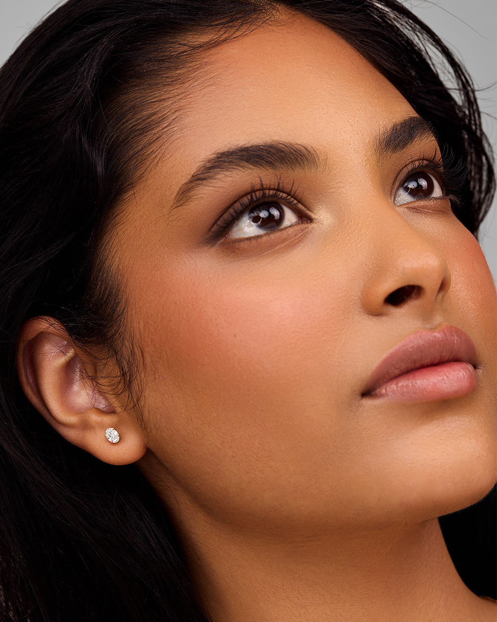 Oval Diamond Earrings - Claw