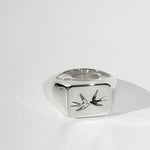 Bolt Signet Ring