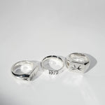 Bolt Signet Ring