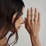 Amelie Curved Band