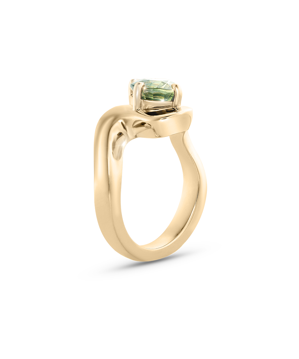Naia Oval Parti Sapphire Ring