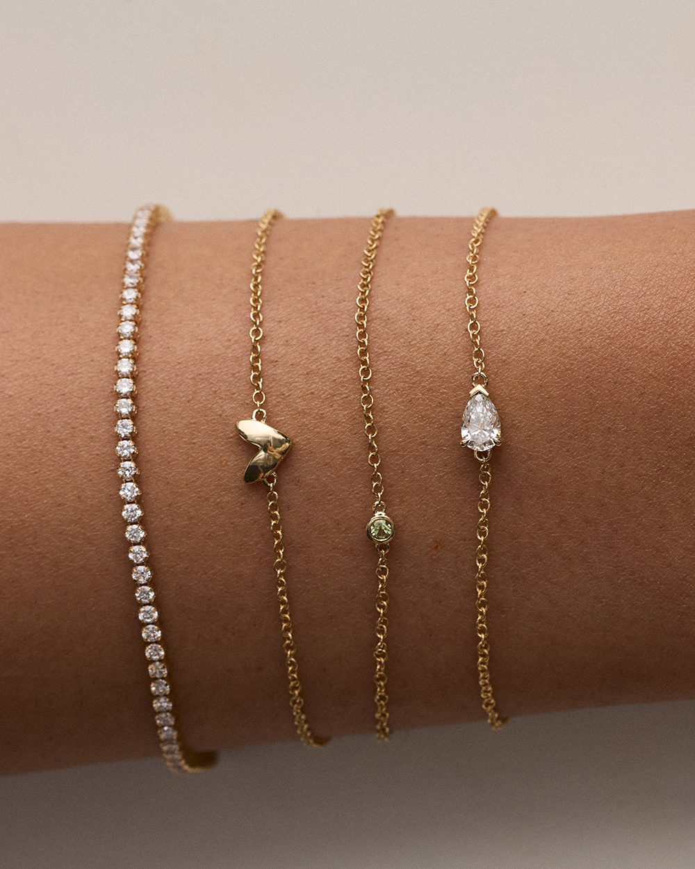Pear Solitaire Diamond Bracelet