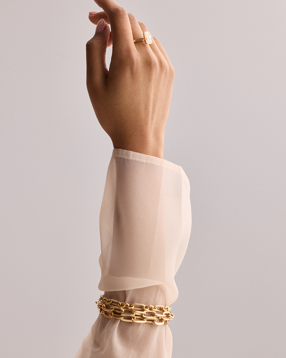 Arla Paperclip Bracelet