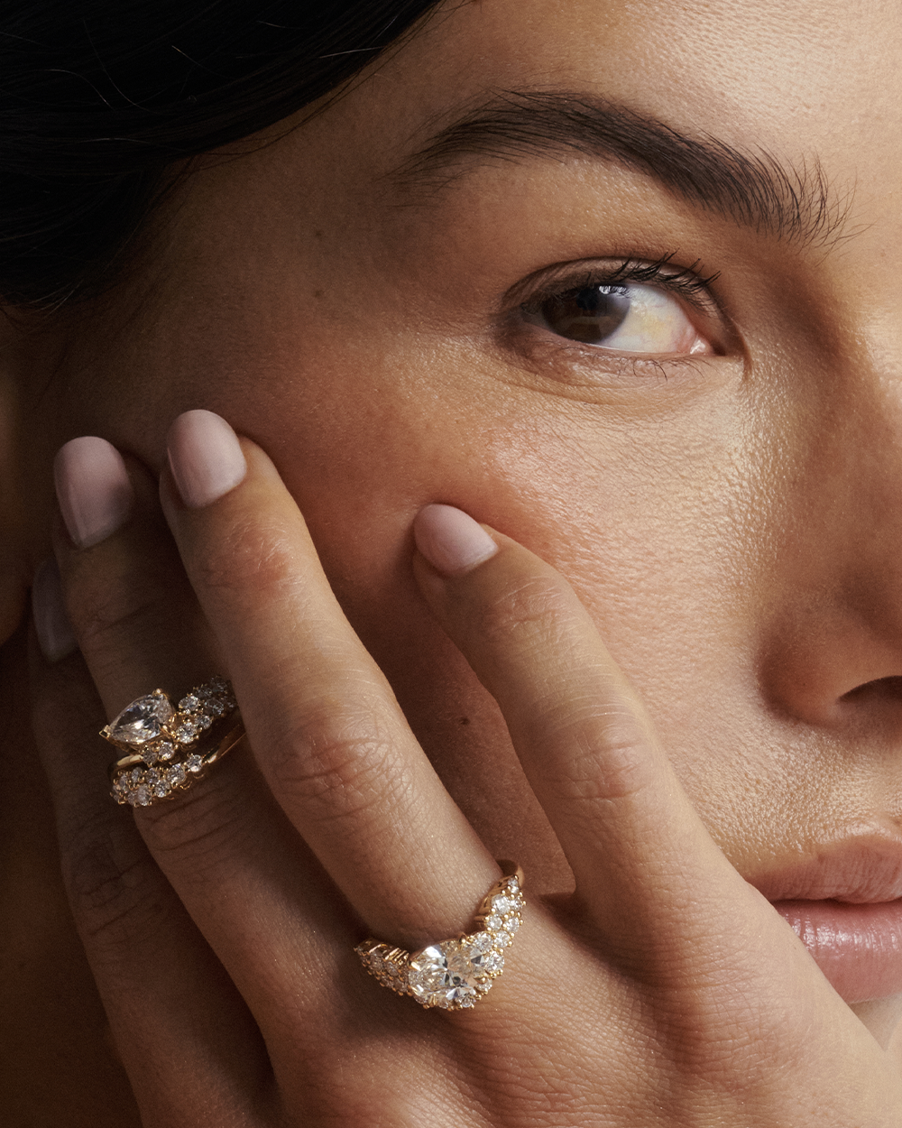 Amelie Curved Band