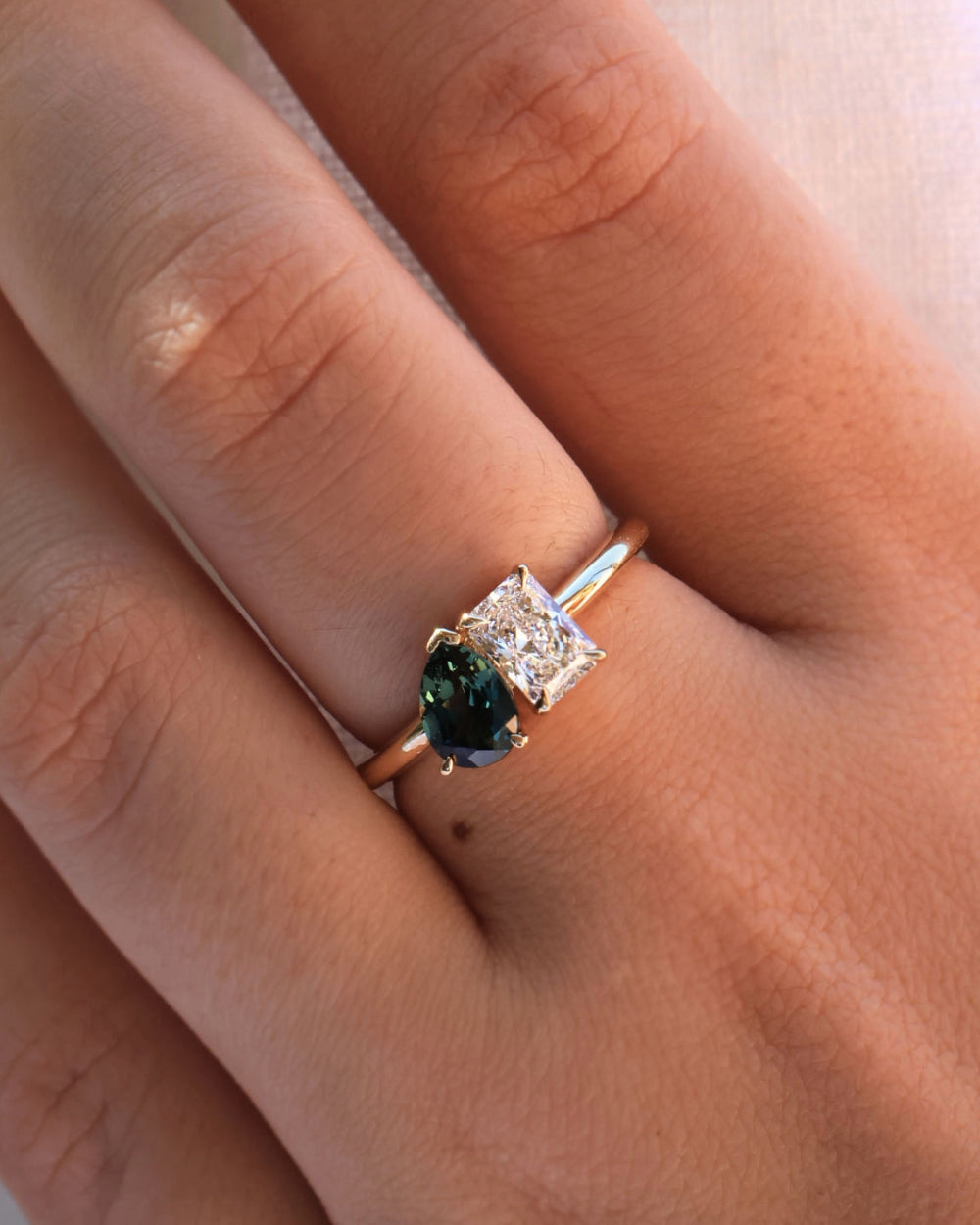 Green Sapphire & Lab Grown Diamond Toi et Moi Ring