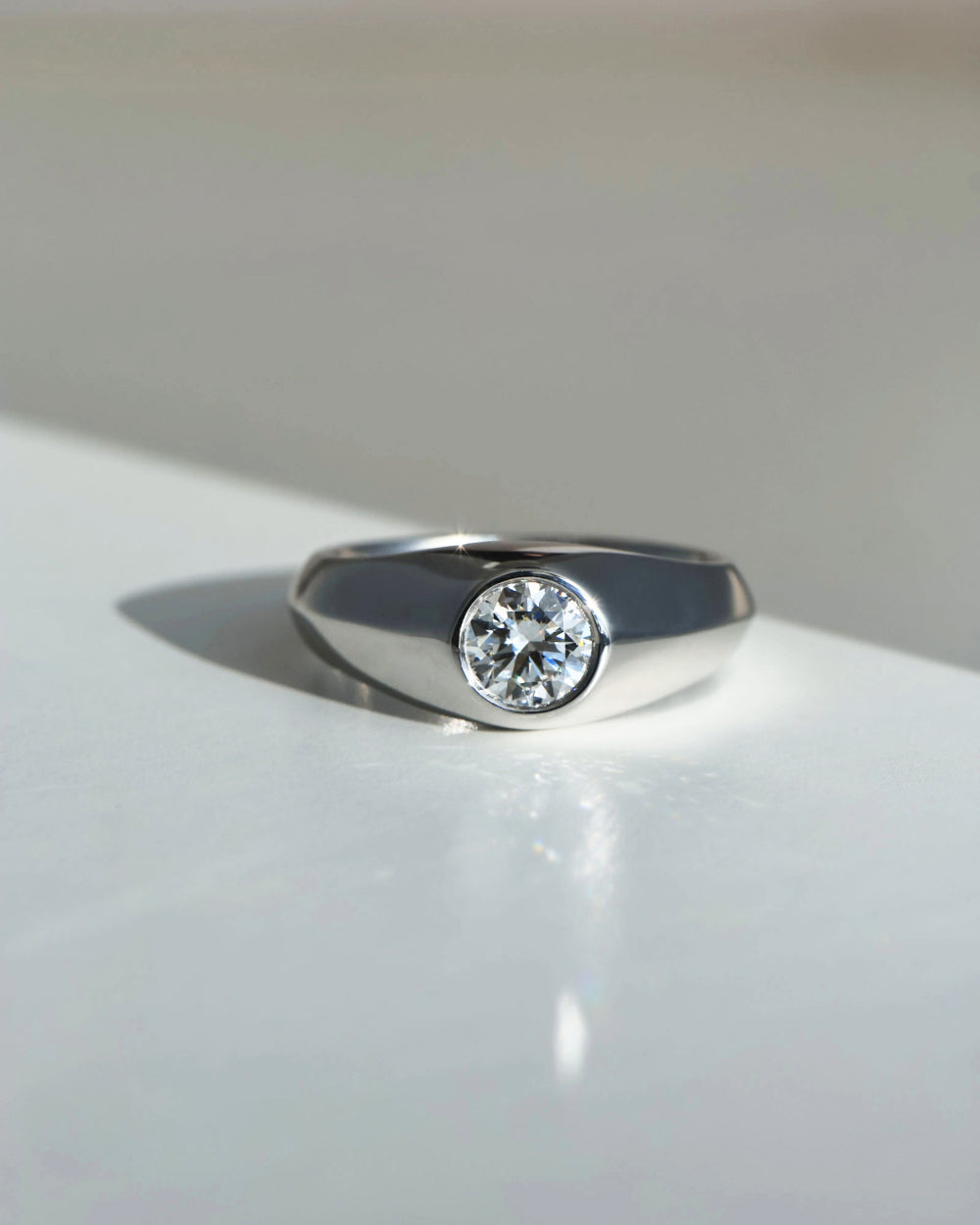 Heath 1.01ct Round Diamond Ring White Gold