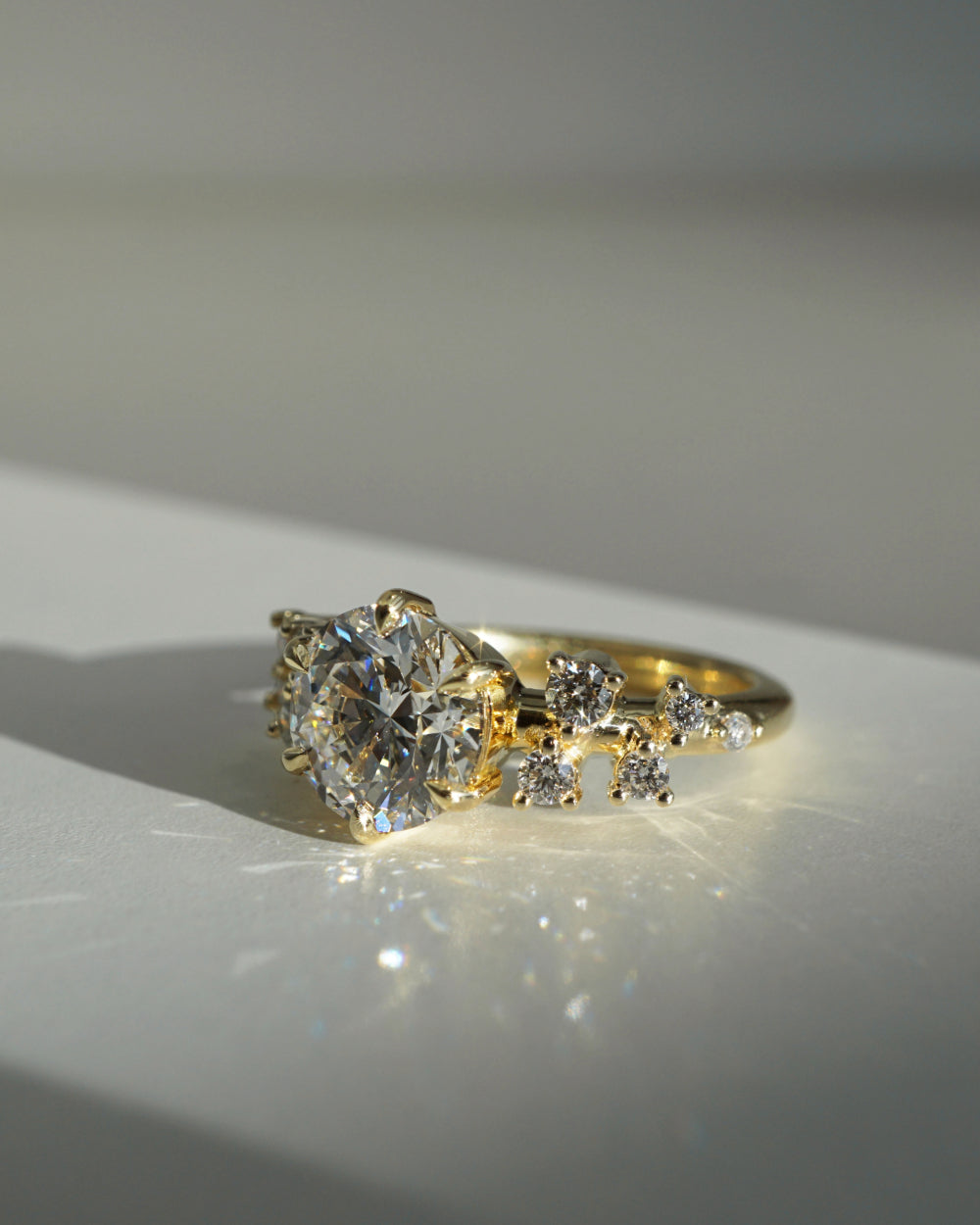 Round Brilliant 2ct Diamond Engagement Ring