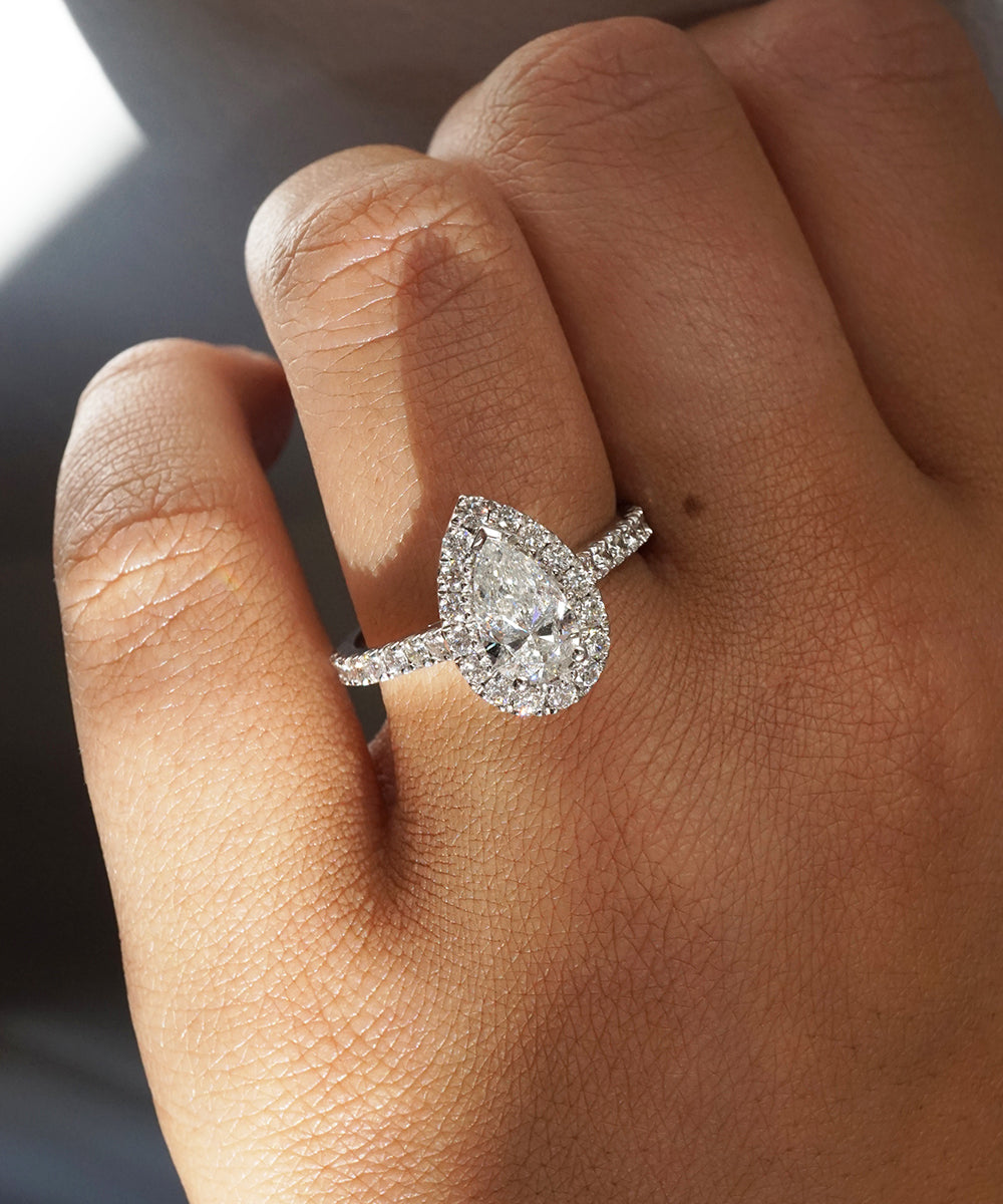 Jesinta | 1.01ct Pear Diamond Halo Engagement Ring