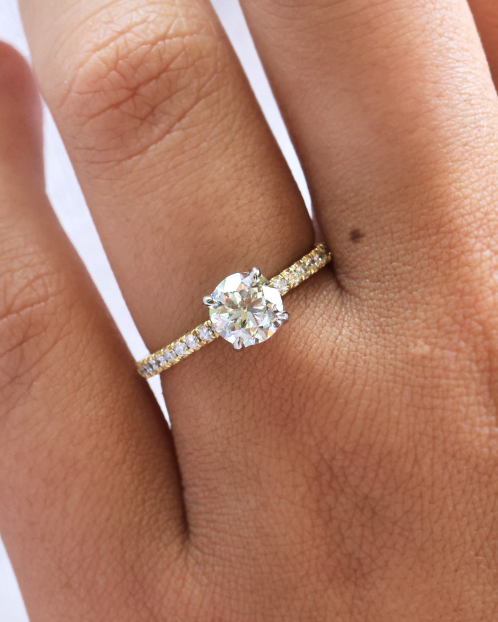 Emilie | 1.01ct Round Diamond Band Engagement Ring