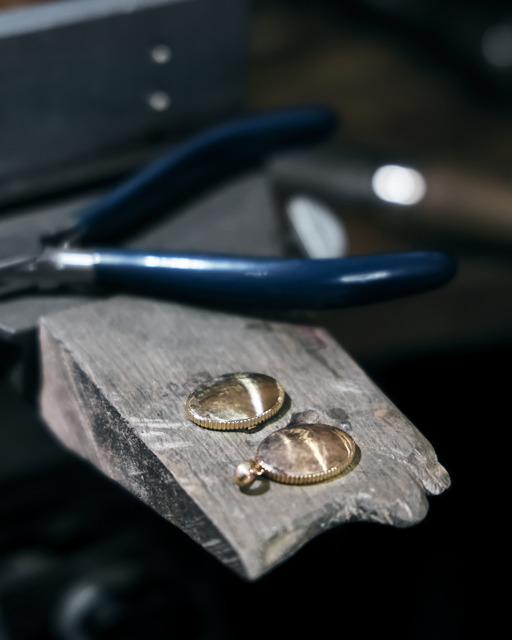 Heirloom Oval Locket classajewellers