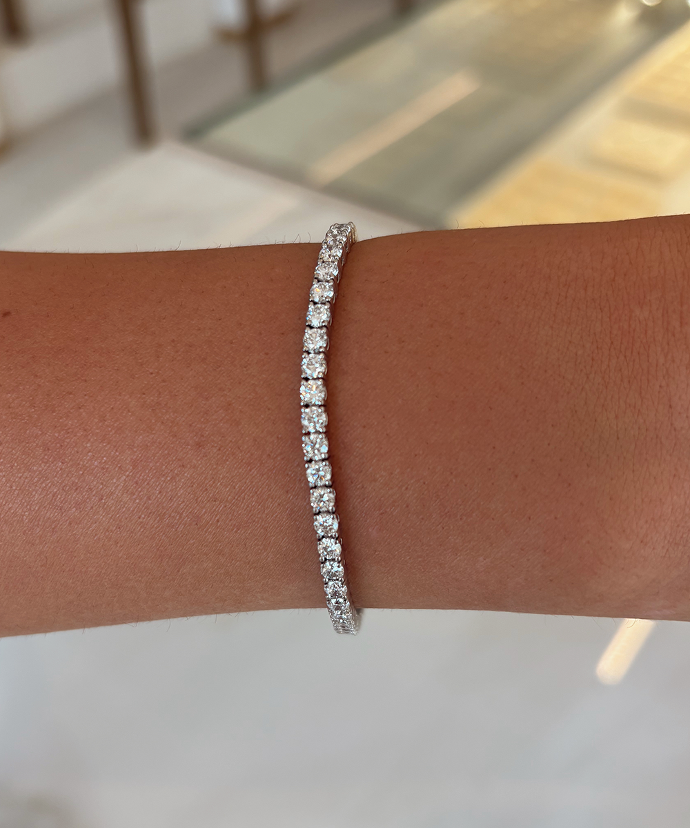 5.64ct Tennis Bracelet - 18ct White Gold