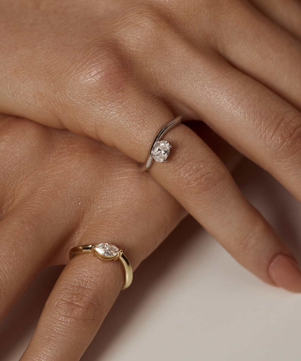 Astra Oval Pinky Ring