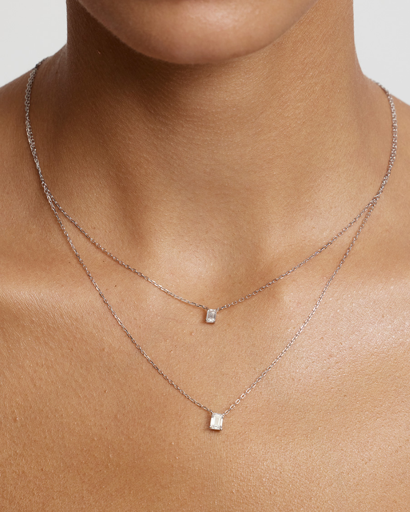Emerald Solitaire Diamond Necklace
