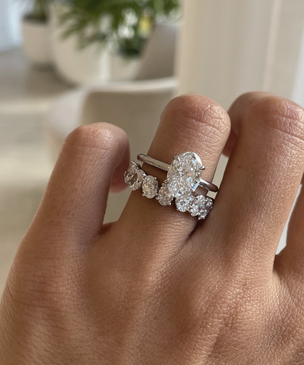Odette Oval Diamond Band - White Gold