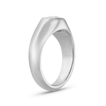 Low-profile setting detail of Heath white gold diamond ring