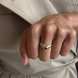 Lou Curved High Dome Band