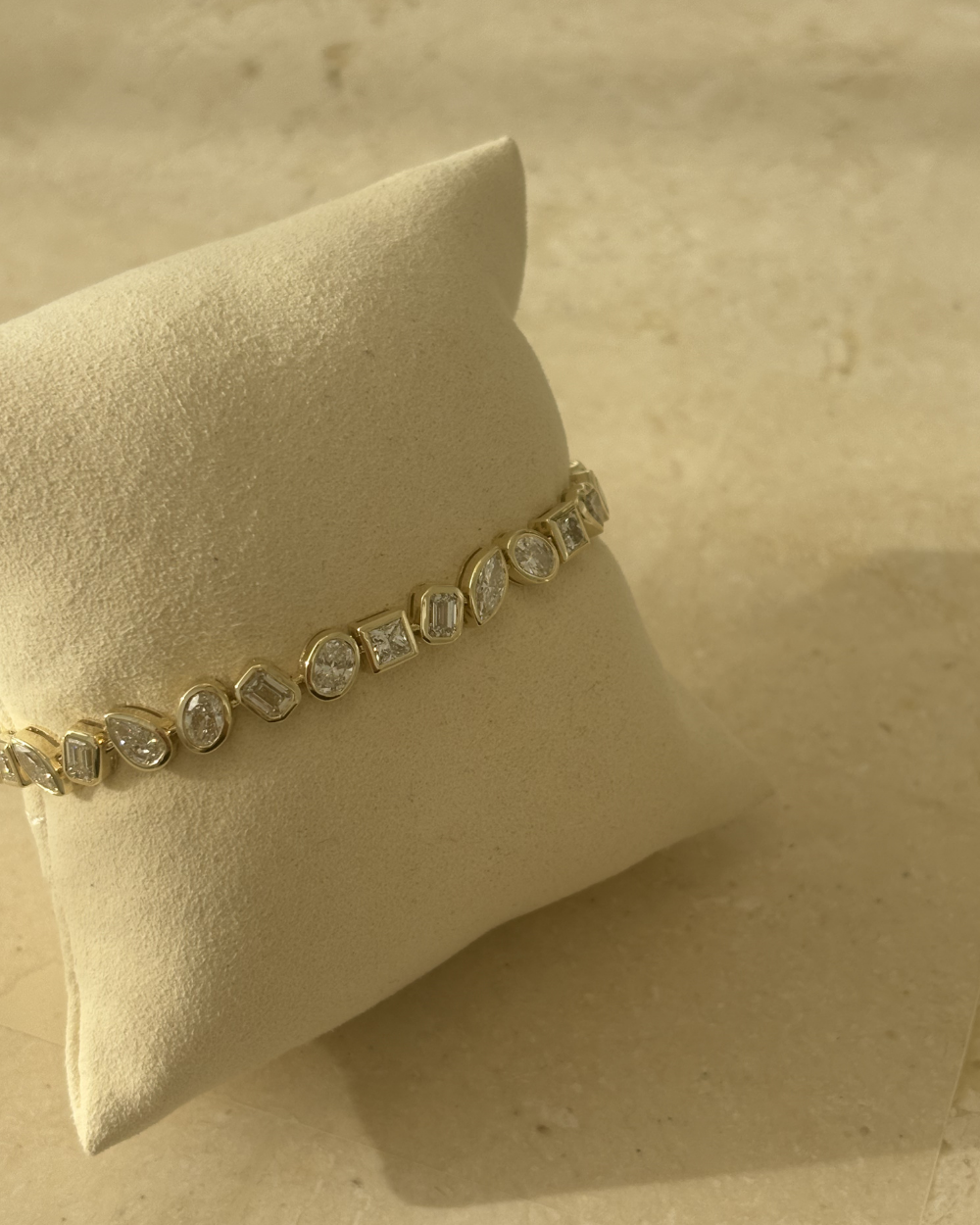 Multicut Bezel Tennis Bracelet