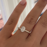 Oval Diamond 1ct Two Tone with Diamond Band