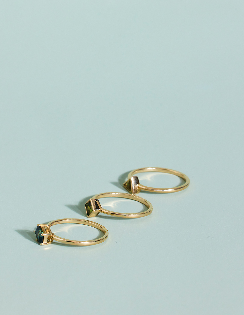 Clover Parti Sapphire Ring