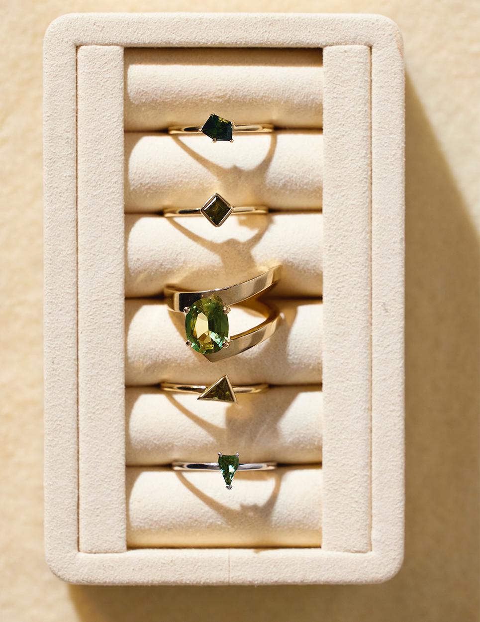 Clover Parti Sapphire Ring