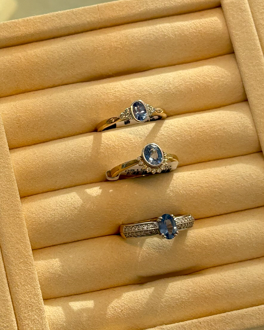 Ceylon Sapphire & Diamond Sunburst Ring