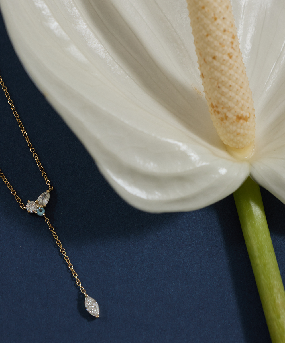 Faye Lariat Necklace