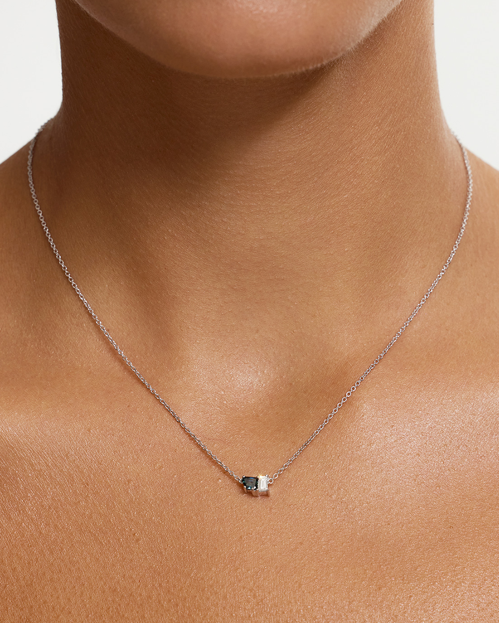 Elara Parti Sapphire Toi et Moi Necklace