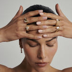 Leda Curved Band