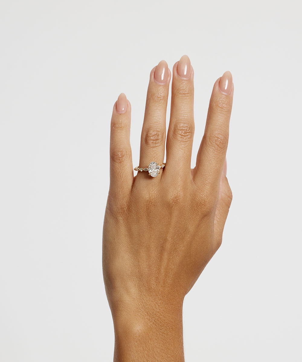 Kaylee 2.01ct Oval Diamond Fancy Band Engagement Ring