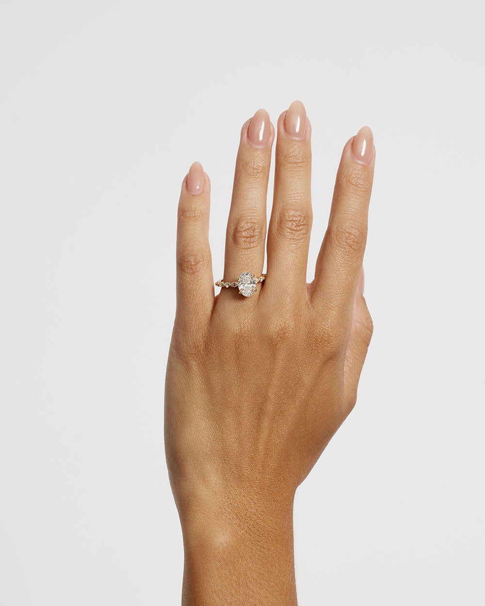 Kaylee 2.01ct Oval Diamond Fancy Band Engagement Ring