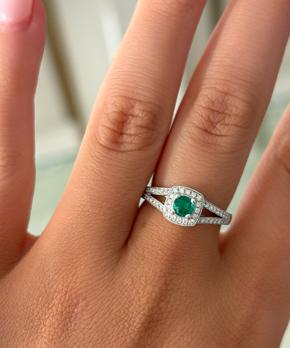 Emerald & Diamond Ring