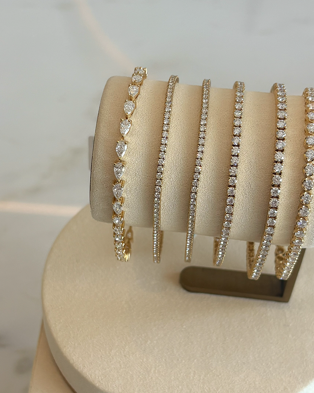 4.00ct Crown Set Tennis Bracelet - 18ct Yellow Gold