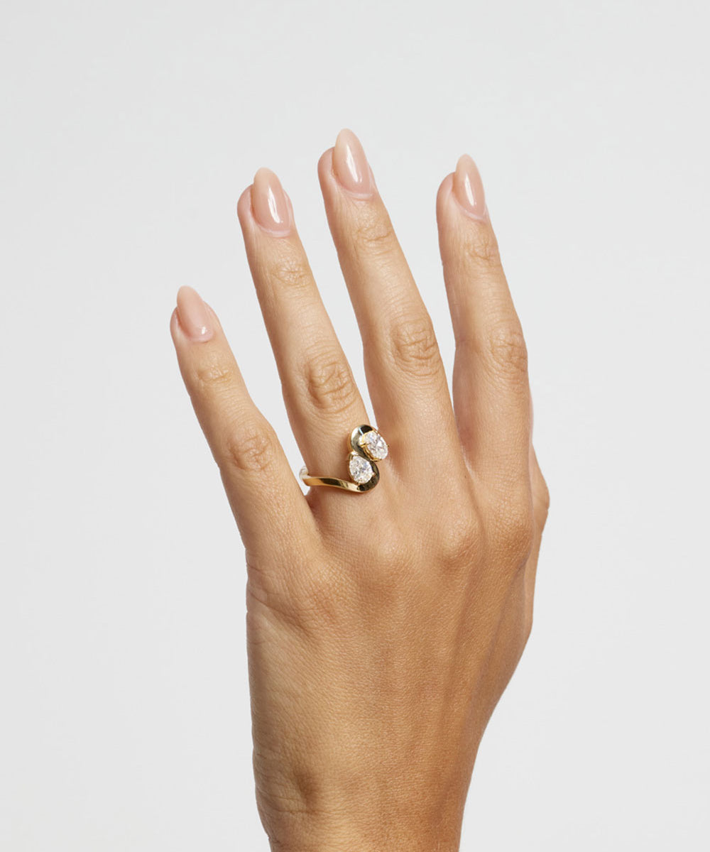 Wave Toi et Moi Diamond Ring